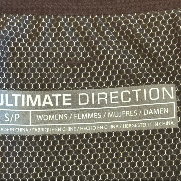 Ultimate Direction S Hydrolight series black athletic running short - Picture 7 of 13